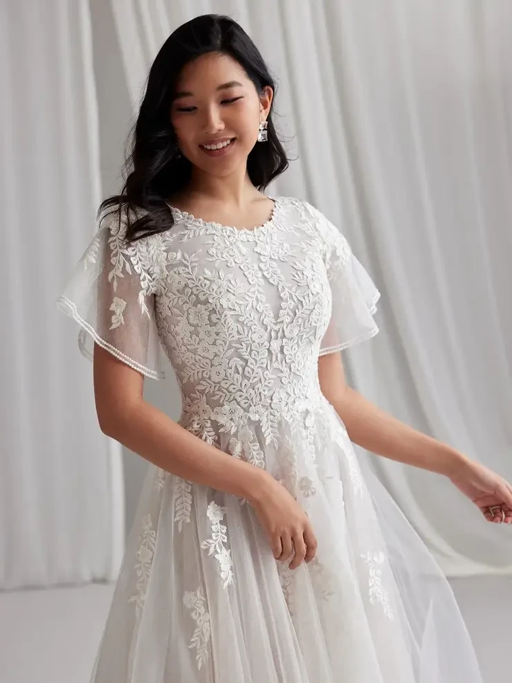 Looking for the Perfect Wedding Dress Boutique in Kent? Image